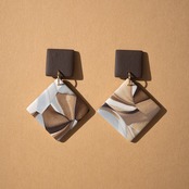 Matte : Brown square
