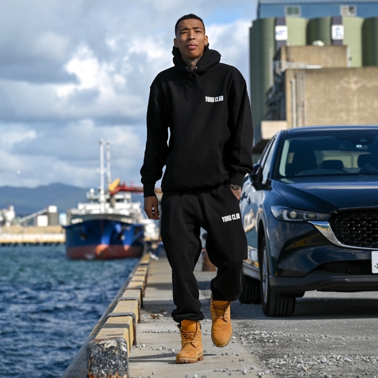 YORU CLUB LOGO SWEAT PANTS【Black】