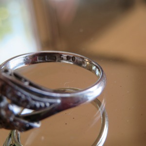 ヴィンテージ 上質ダイヤモンドのクラシカルリング