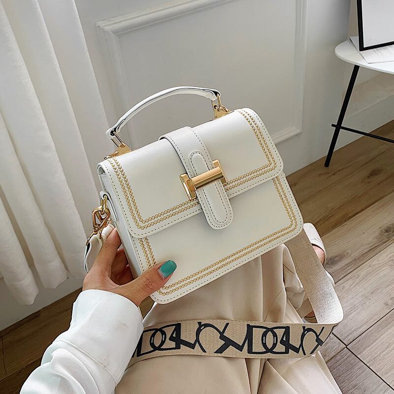 夏の小さなバッグ女性バッグ2020新しいトレンディなファッションテクスチャポータブルメッセンジャーバッグスタイルウエスタンスタイルシングルショルダー小さな正方形のバッグ Tiancai_Wing_Bag1819005