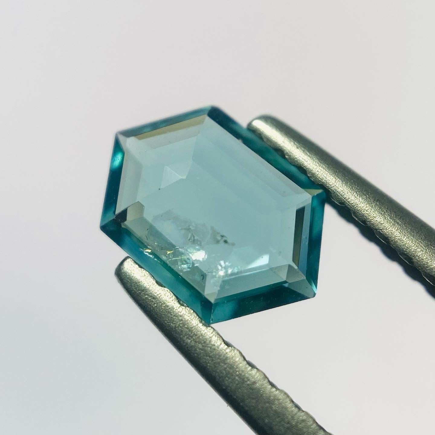 ちょっと潜った海の色 ラグーンカラートルマリン4