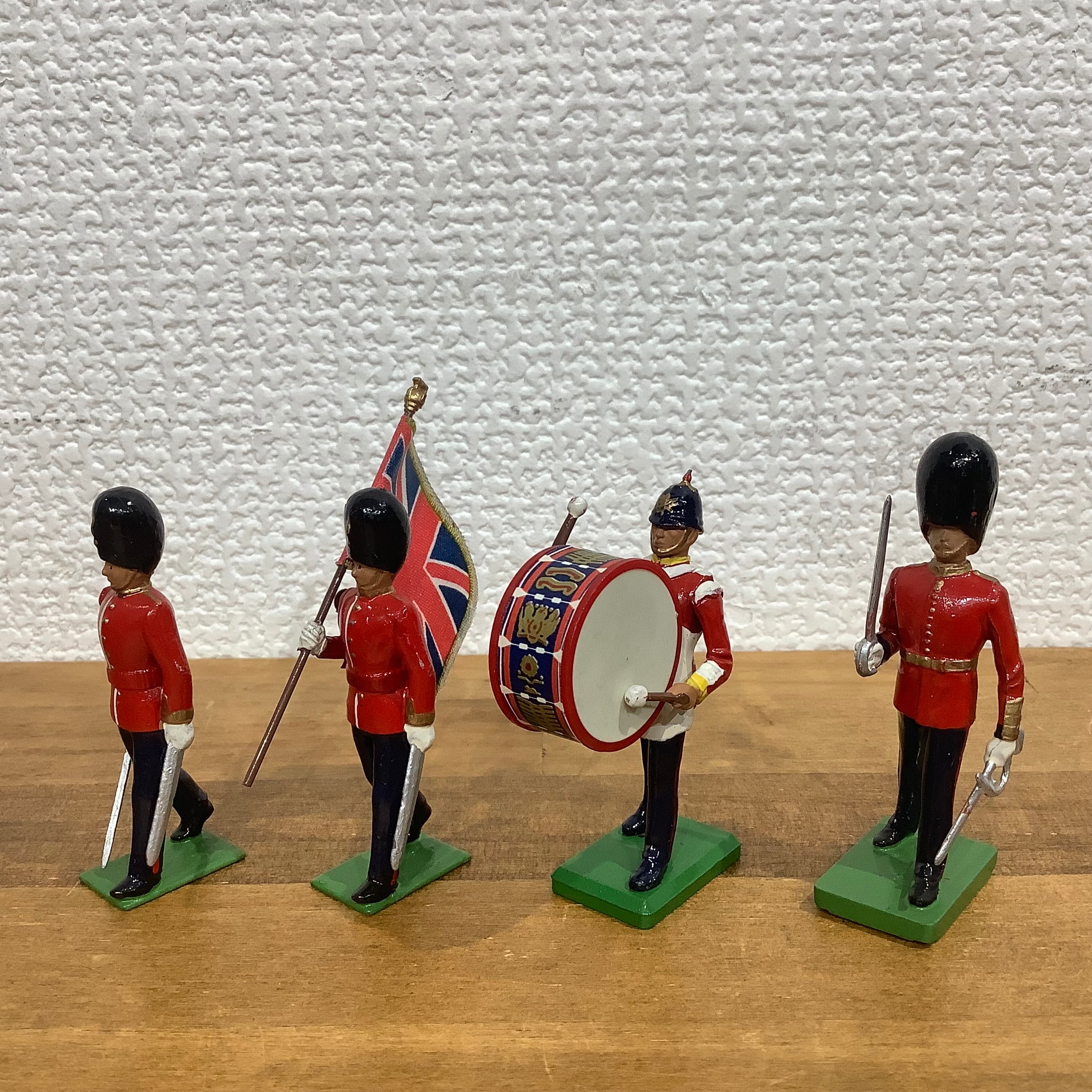 イギリス兵士フィギュア／33102 | ワンオアエイト