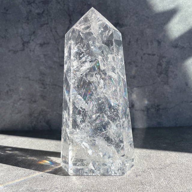 全体に虹◎ 【高品質】ミナスジェライス産クリアクォーツ タワー07◇Clear Quartz◇ 天然石・鉱石・パワーストーン