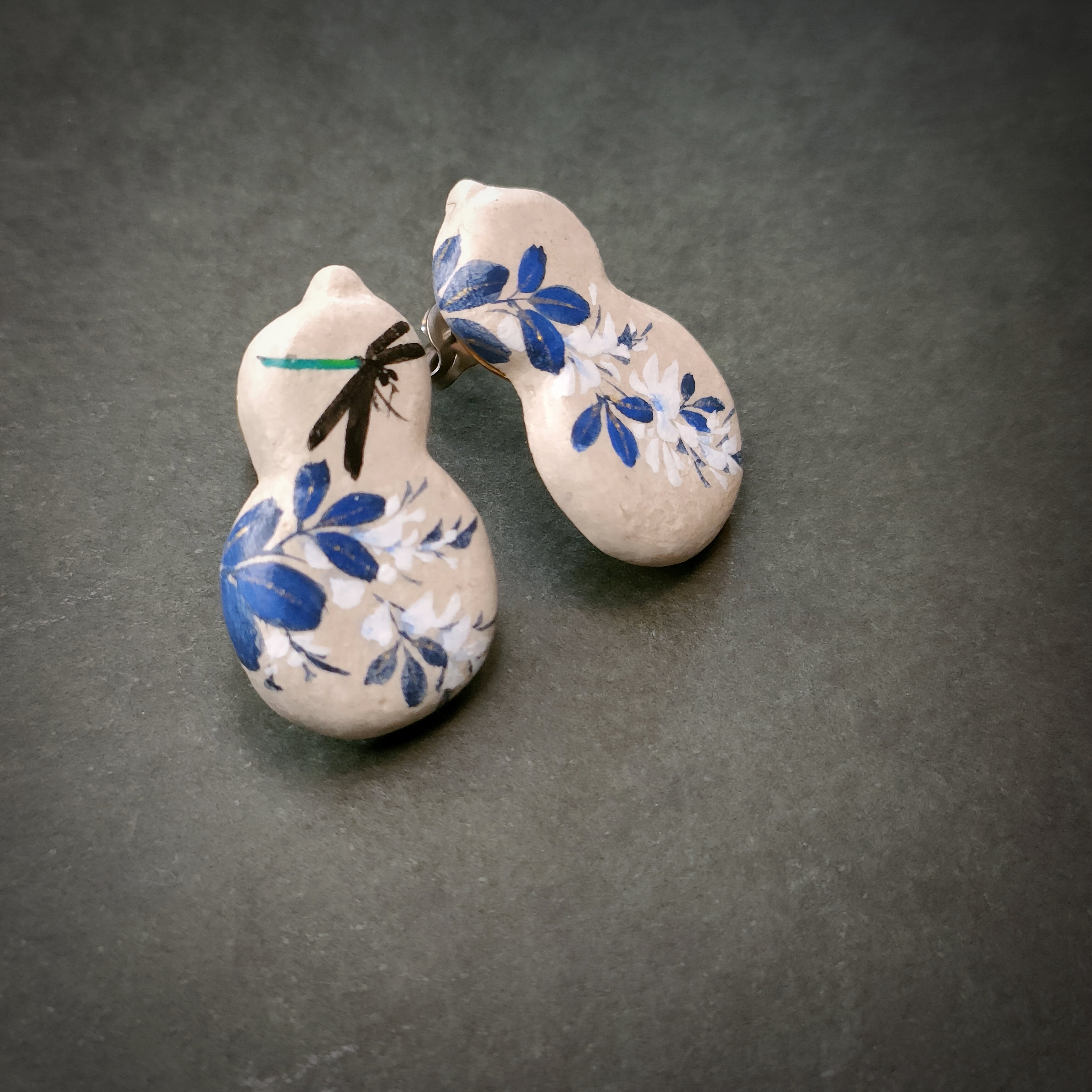 ADIZERO BOSTON 12　25.5cm イヤリング・ピアス 瓢箪 萩に蜻蛉 手描き絵付け 着物 | Pay ID