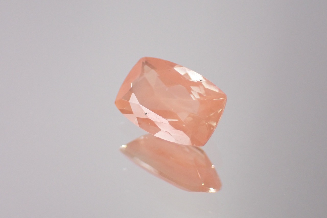 アンデシン 　1.84ct　[C12-133]