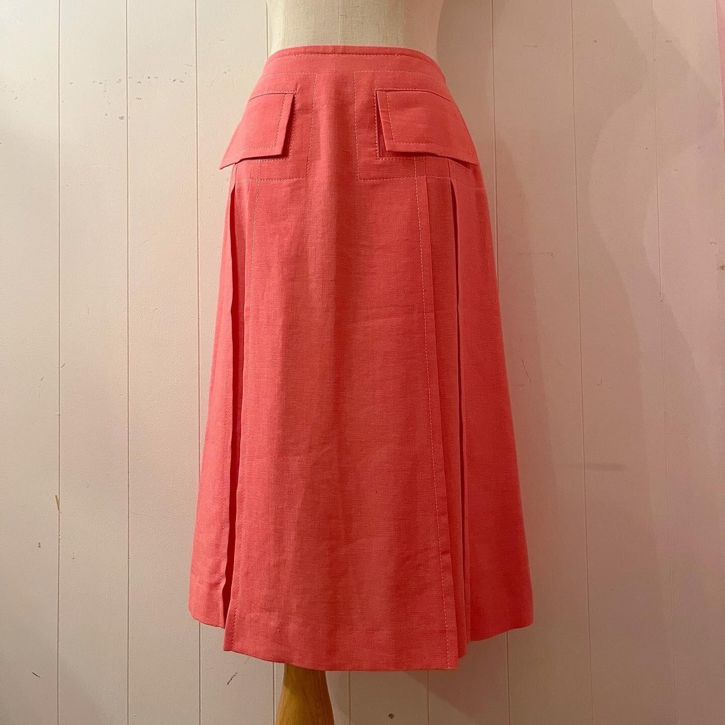 vivid pink white stitch tuck skirt