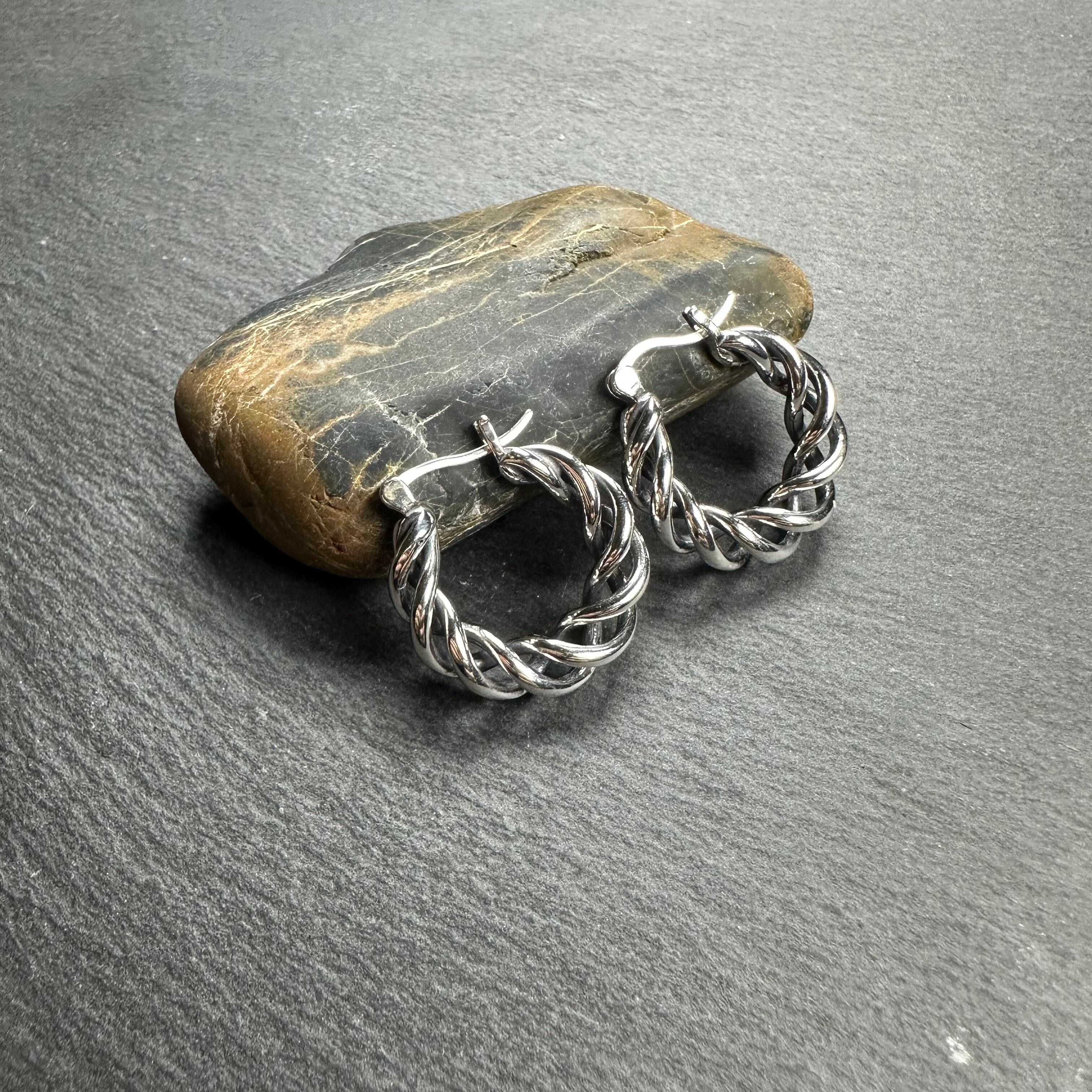 シルバー925silver ワイドツイストフープピアス/軽研磨仕上げ