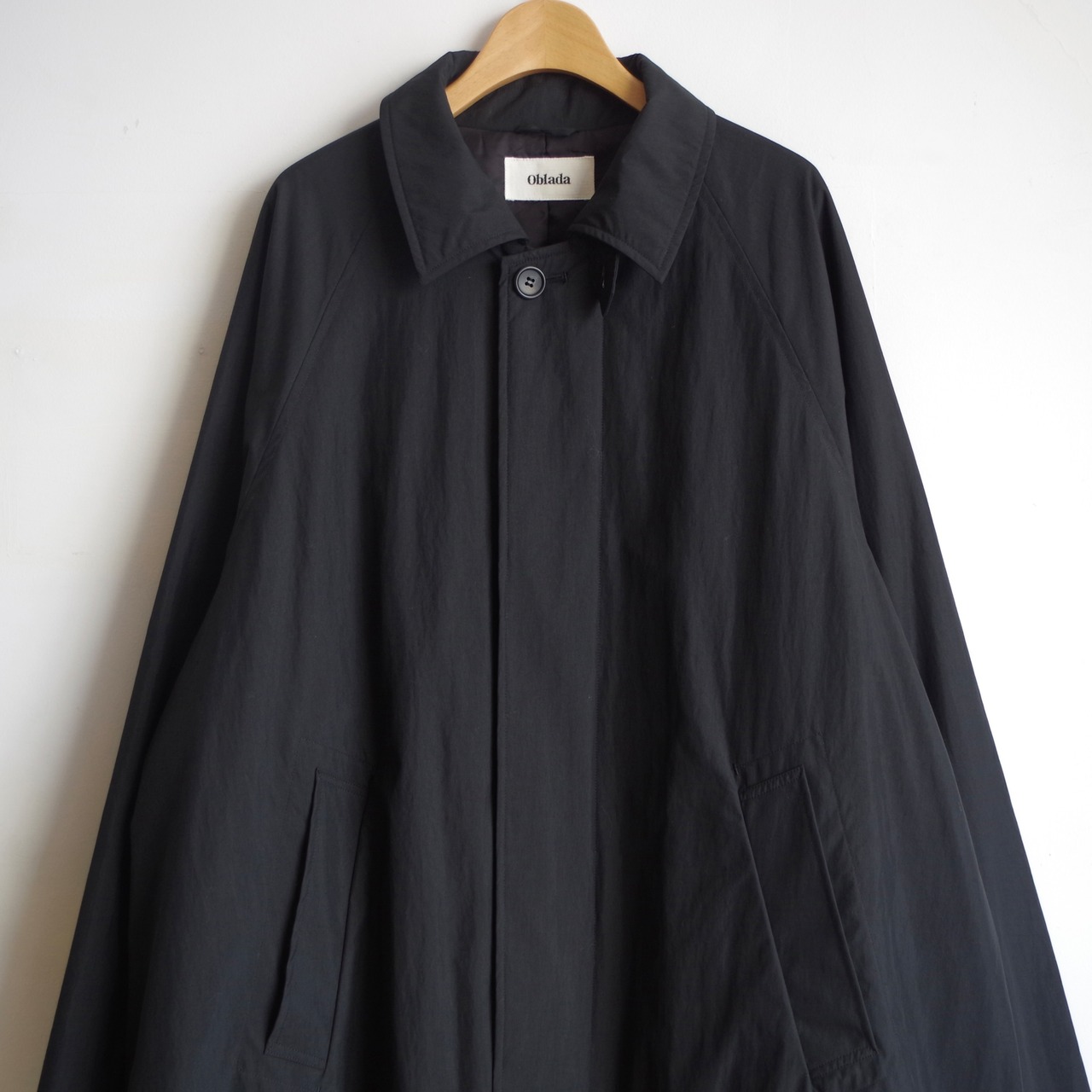 Oblada FEATHER COAT BLACK