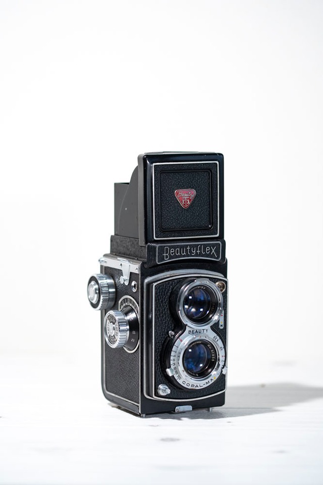 二眼レフ　BEAUTY FLEX Type D　ビュティーフレックス D型　レンズキャップ・ケース付