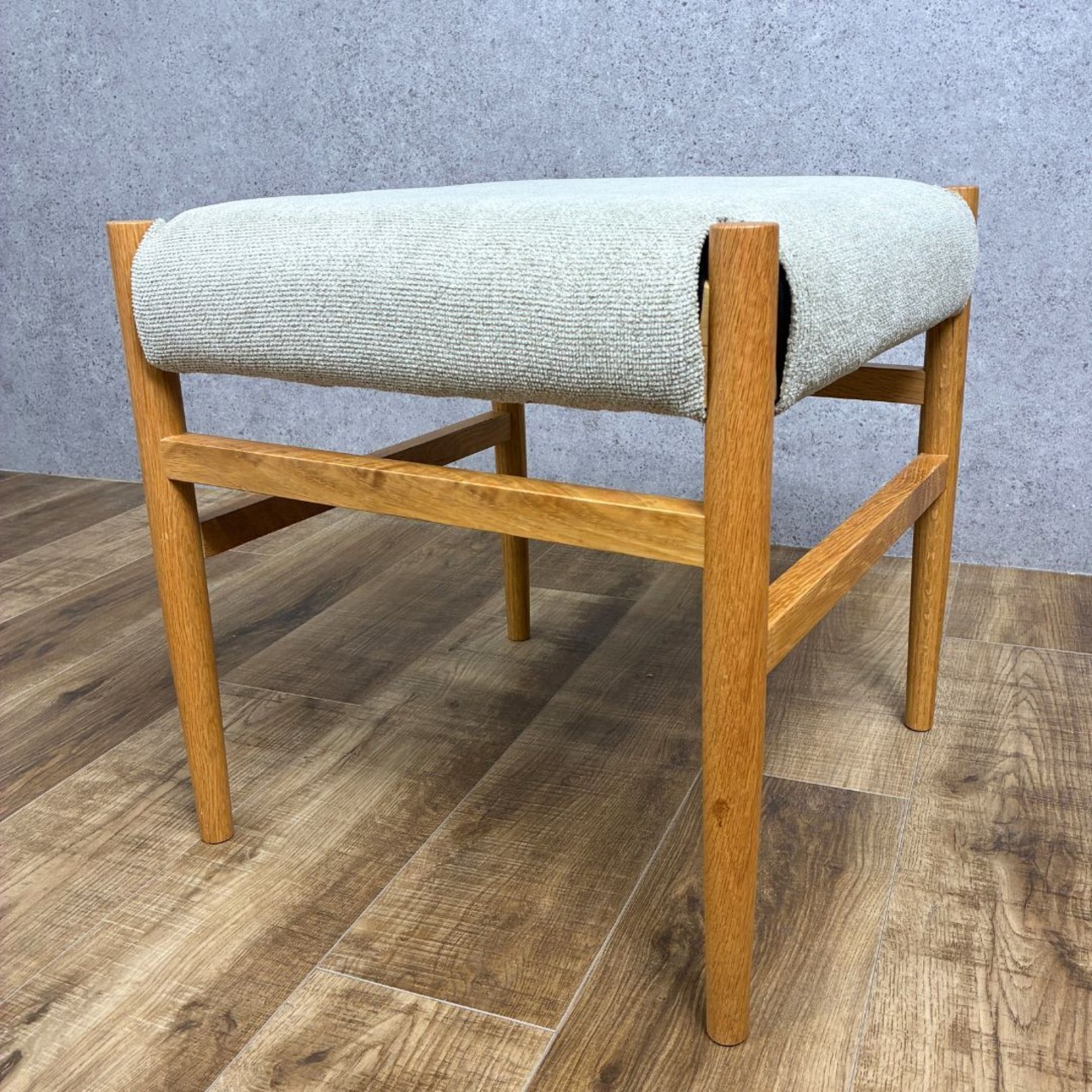 SIEVE stay dining stool シーヴ ステイ ダイニング スツール ベージュ ファブリック カバーリング【中古】【送料無料】