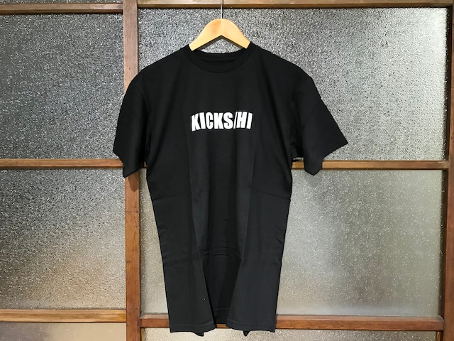 KICKS/HI "STANDARD LOGO" TEE (BLACK/GREY)