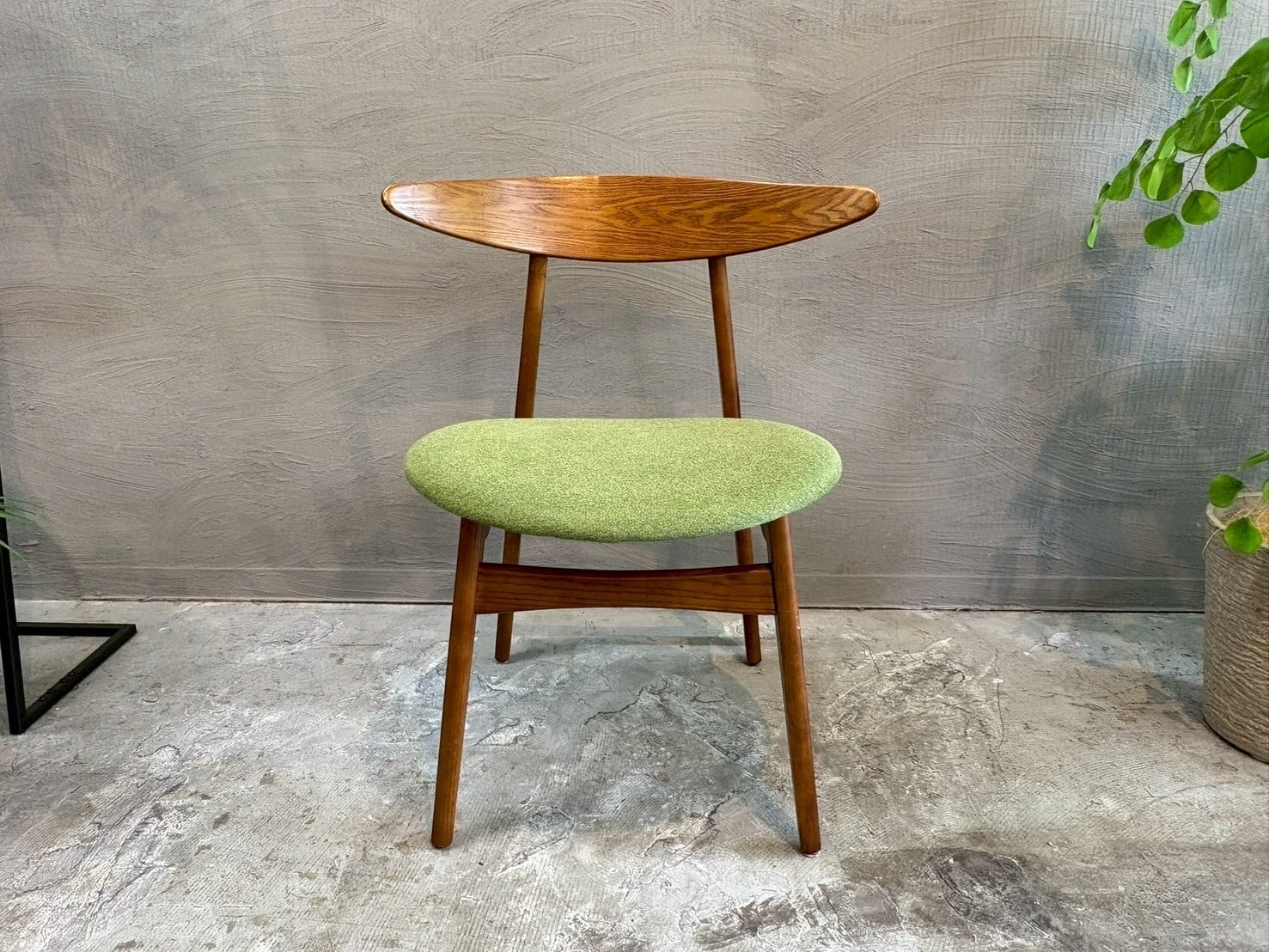 彫刻付き上品ダイニングチェア AX-705-chair | PAY ID