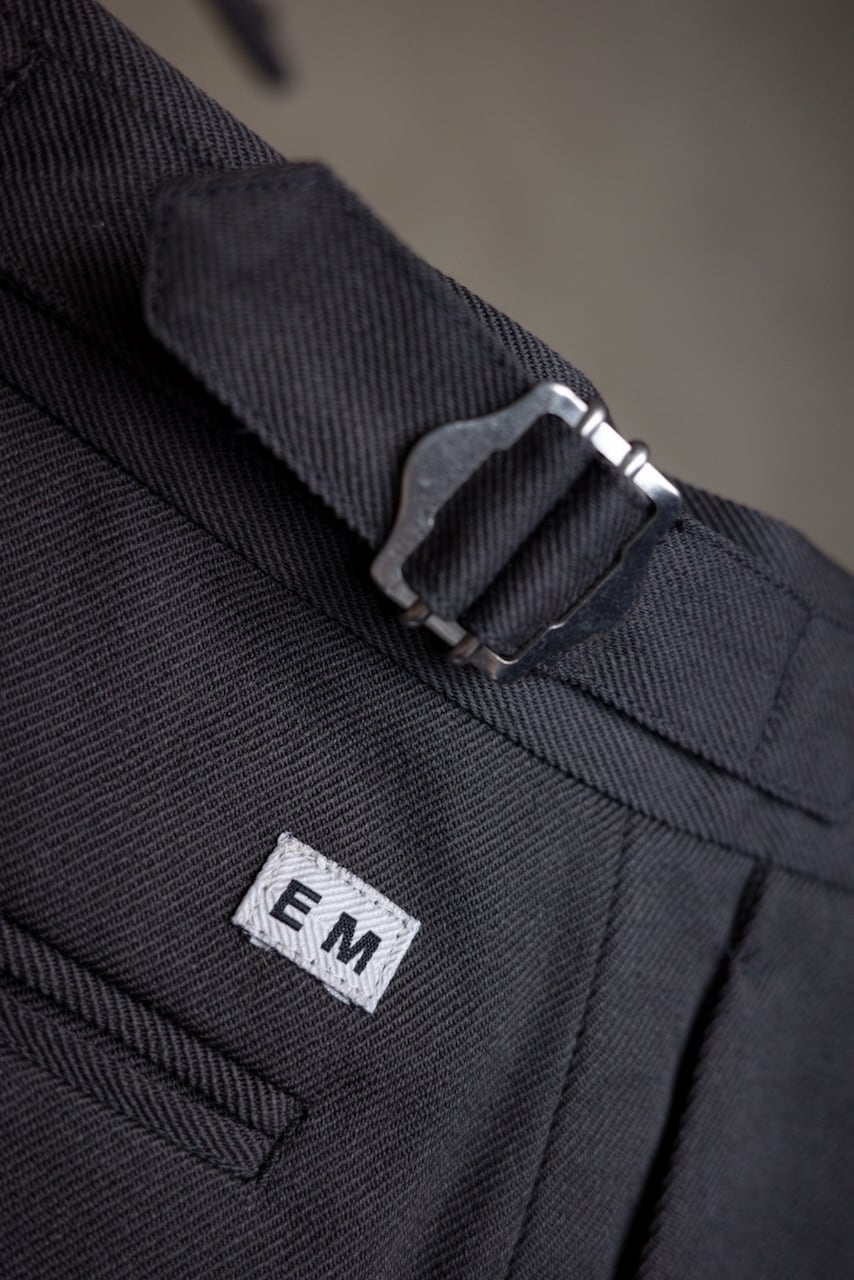 ENDS and MEANS / Wool Easy Trad Trousers | iremono