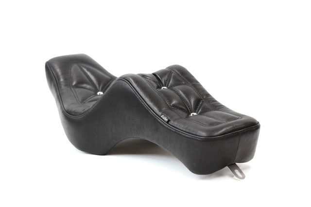 04-upスポーツスター専用King&Queenシート［ボタンダウン］本革 (ssB01)【納期2週間】