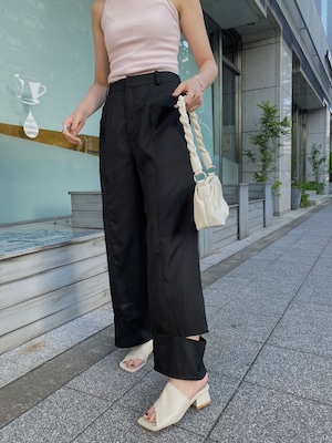 hem slit melange tuck pants