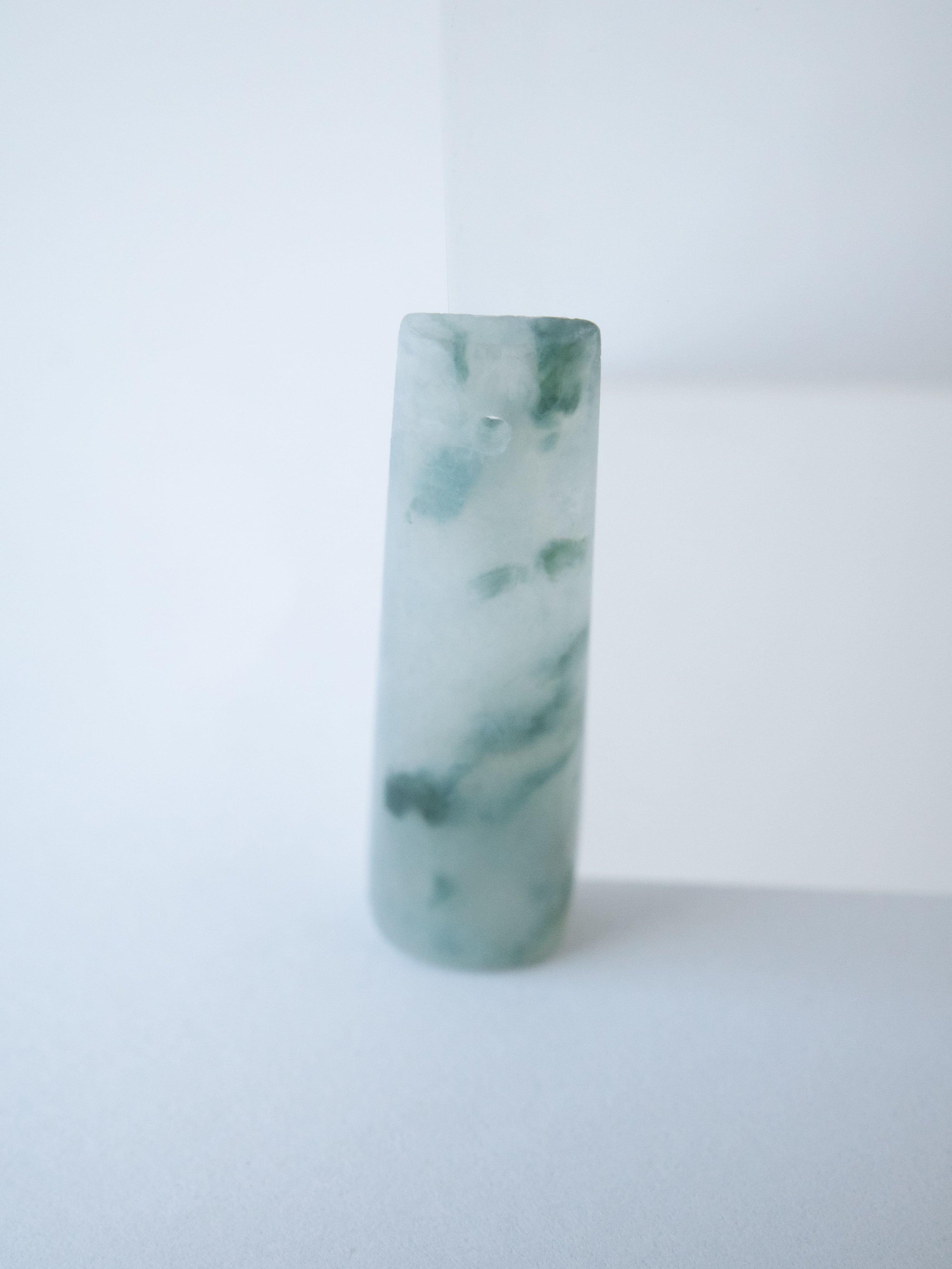 翡翠 (穴あき)- b07 | SELSHA