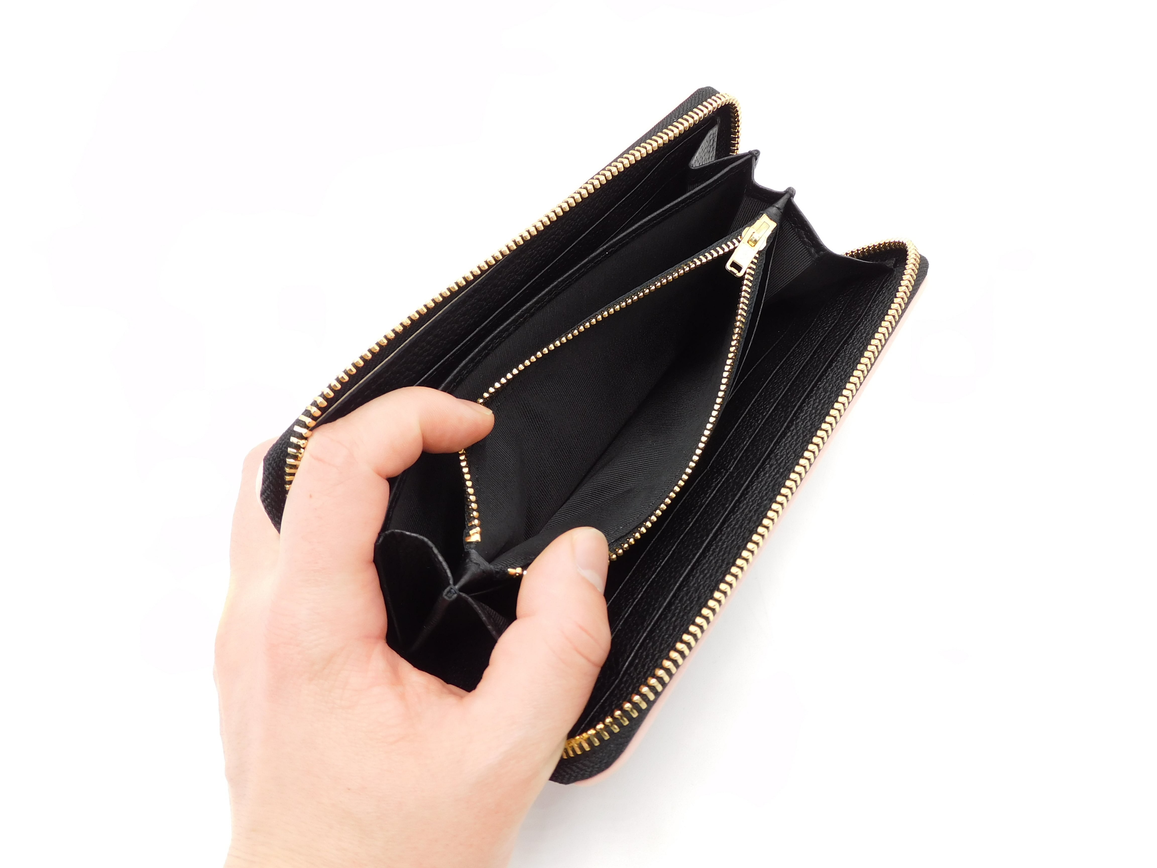 キティ印傳 ラウンド長財布 桜柄 | 浅草前川印傳｜公式オンラインショップ