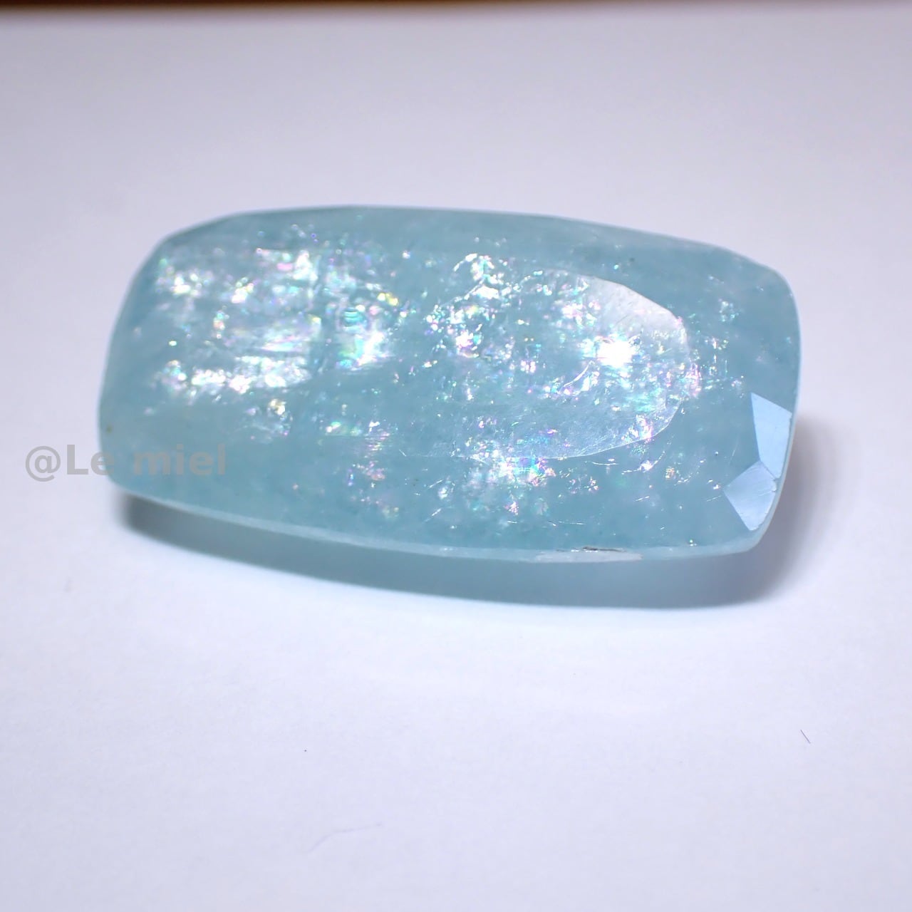 イリデッセンスアクアマリン 34ct 28.9mm*15.0mm*10.1mm | PAY ID