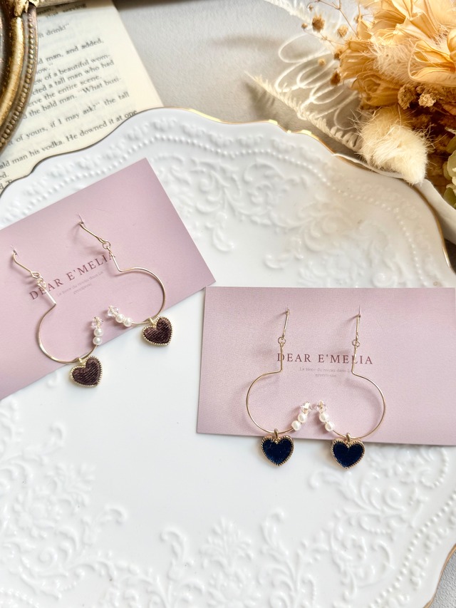 Amour Hoop