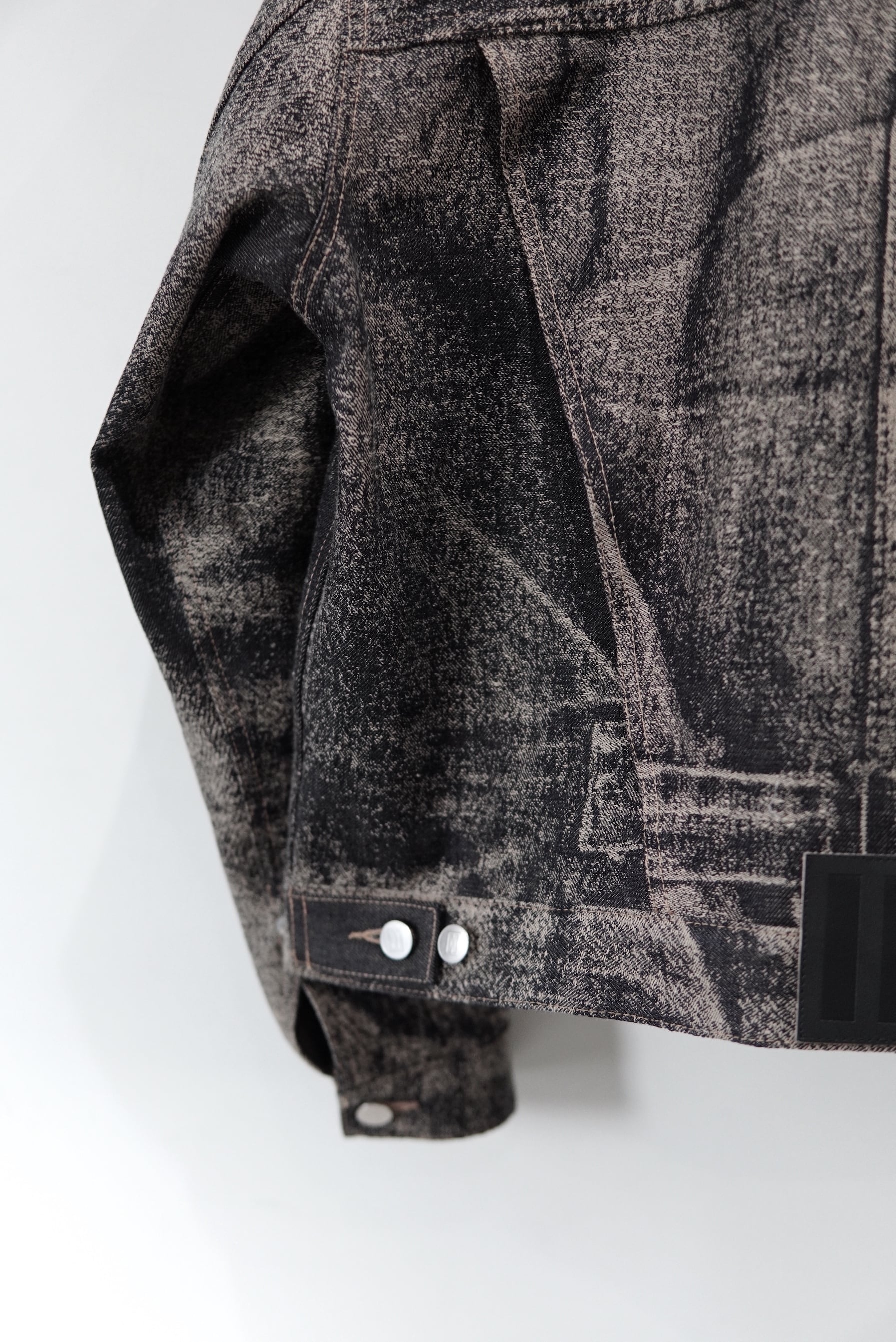 daisuke tanabe / x-ray jacuard denim jacket | POETRY