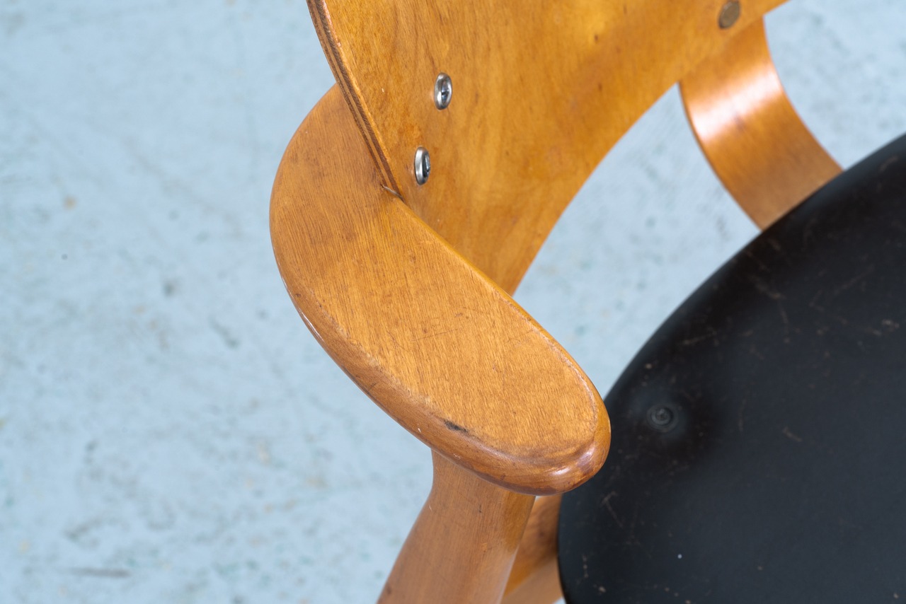 Ilmari Tapiovaara | Domus chair