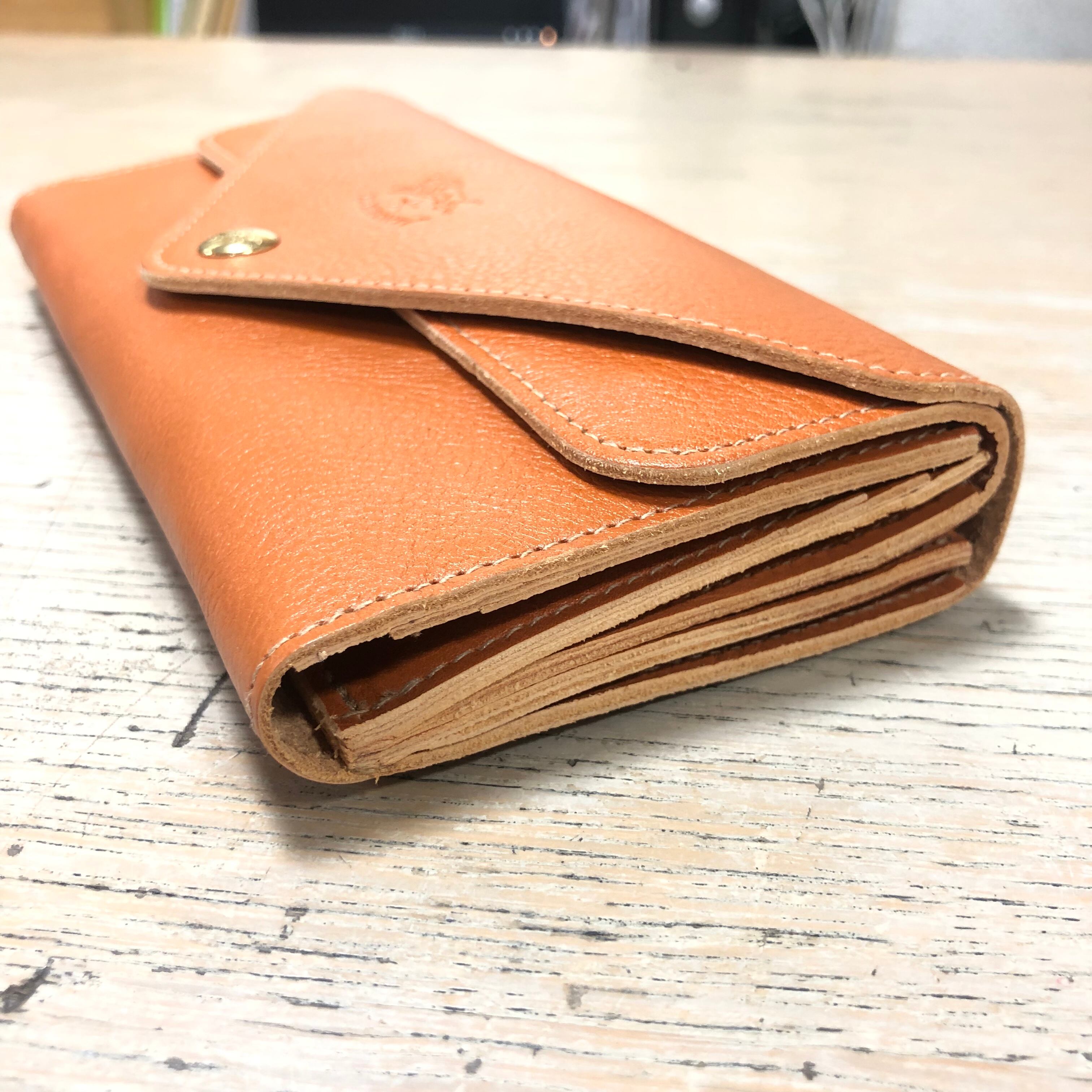 【新品未使用】イルビゾンテ 二つ折り財布 ヤキヌメ Wフラップ