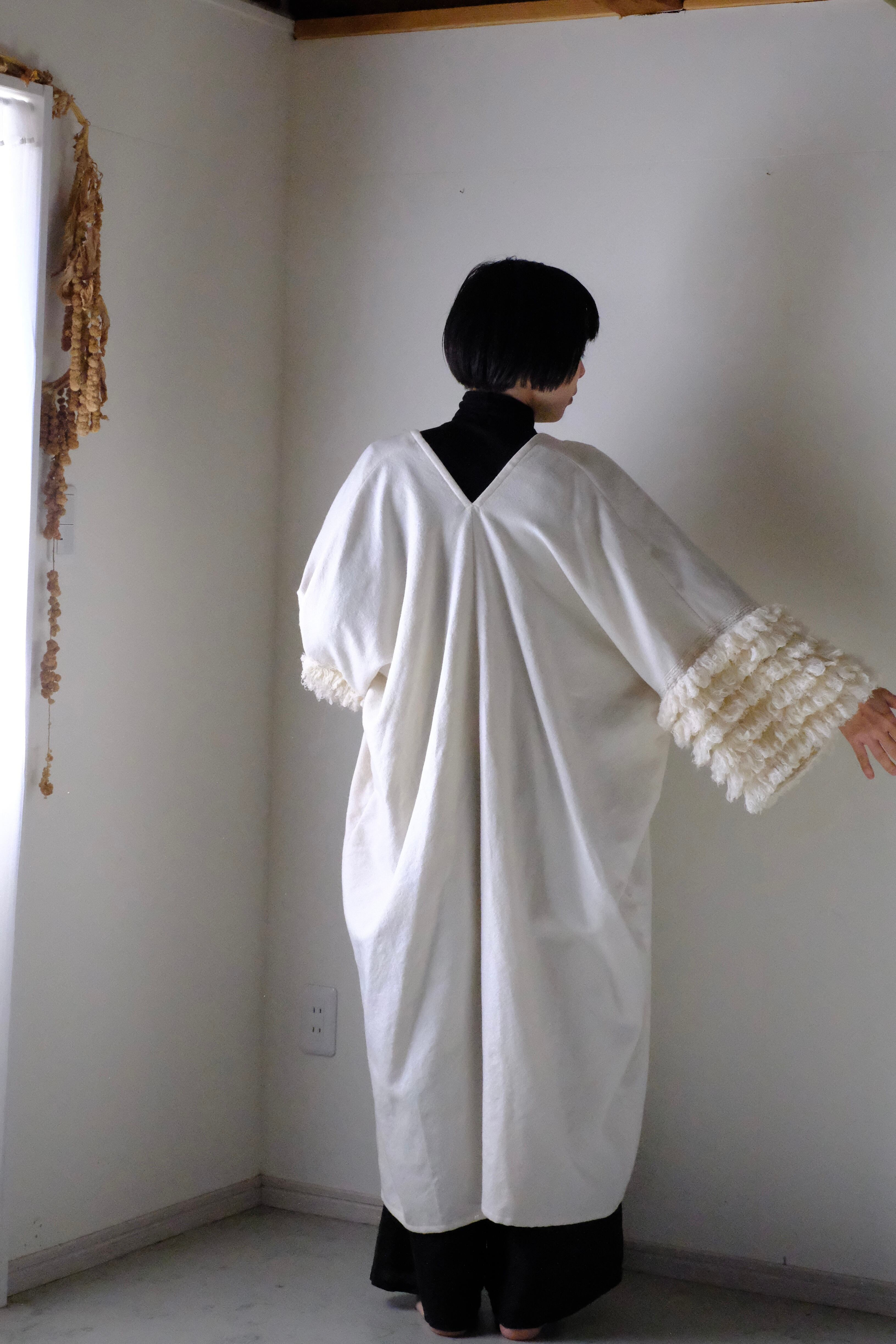 もしゃもしゃ羽織り　cl-081(WH)