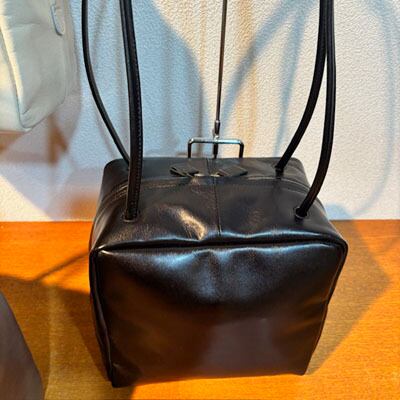 B.stuff 展示会人気NO.1!スクエア2WAYバッグ