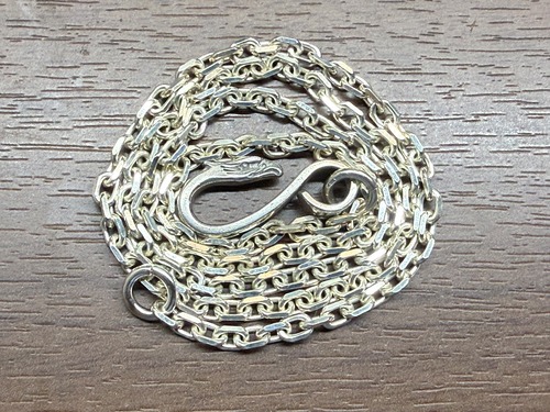 美品　細角イーグルフックチェーン15.51g