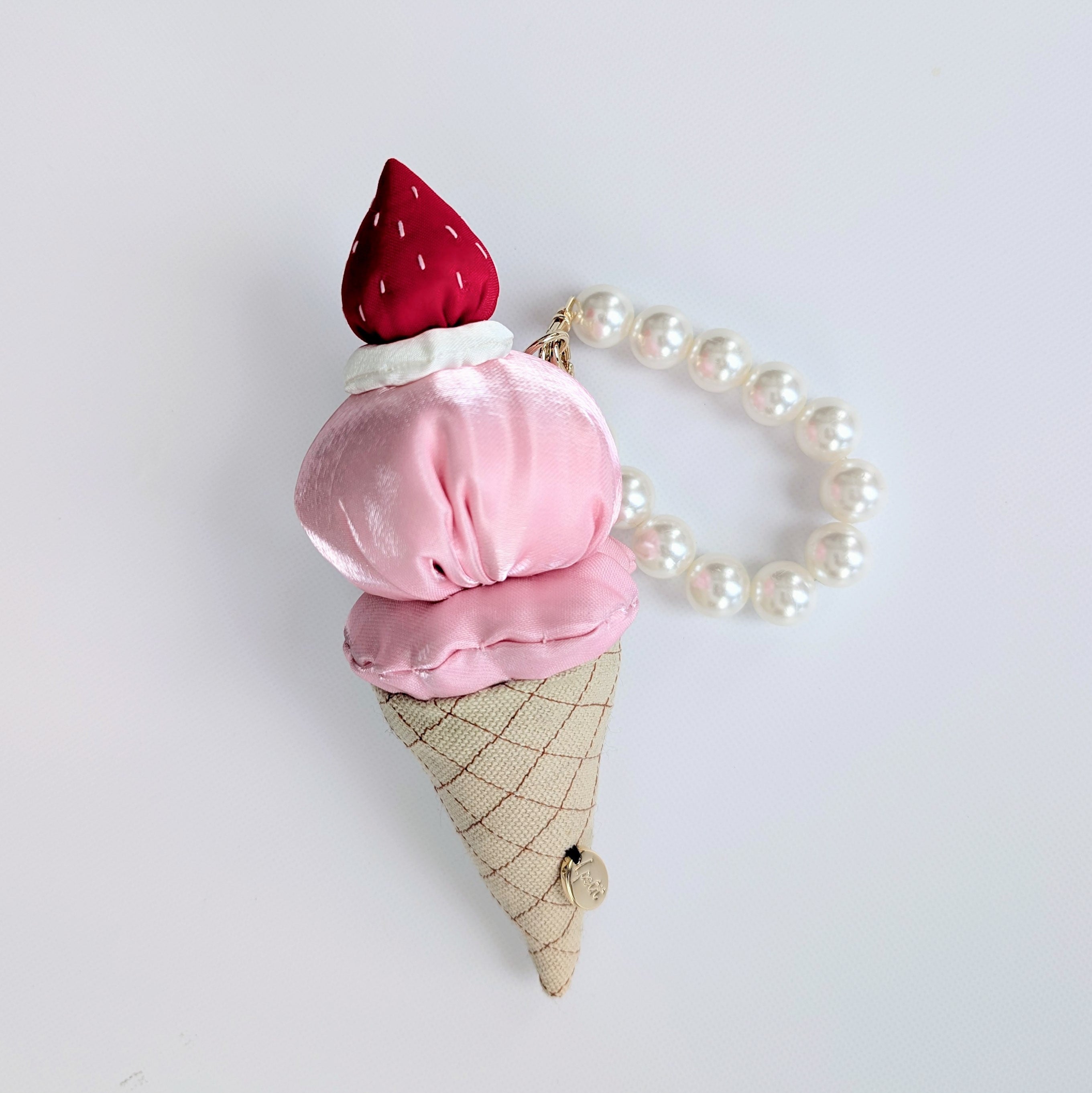バッグチャーム【アイスクリーム（いちご）】
