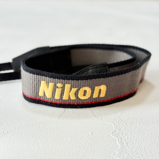 Nikon gray ヴィンテージストラップ