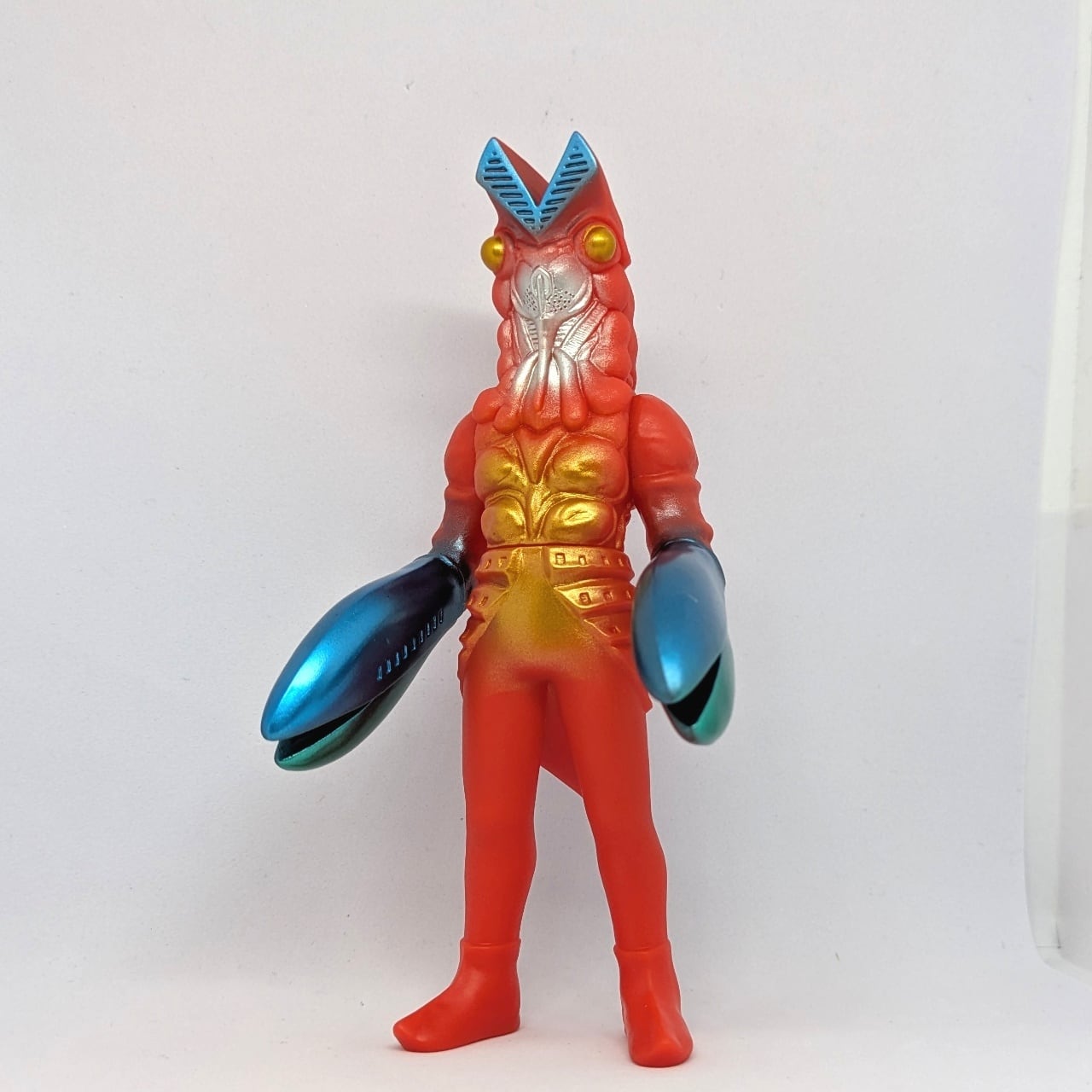 PPIH限定】KAIJU COLORS バルタン星人 | 今でも見えてる！ ウルトラの星