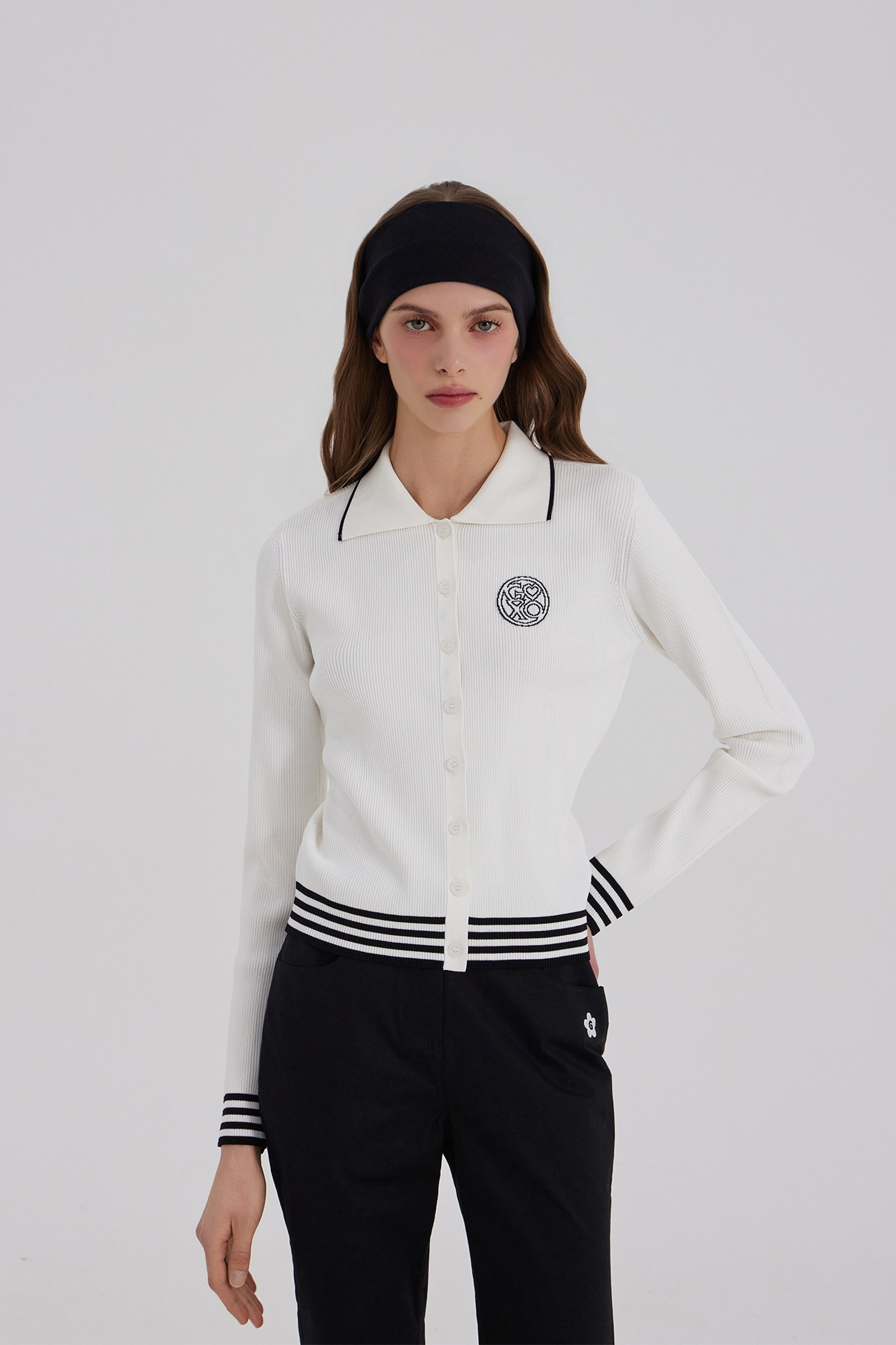 GOXO ゴーエックスオー クラシックロゴ ニット カーディガン ホワイト