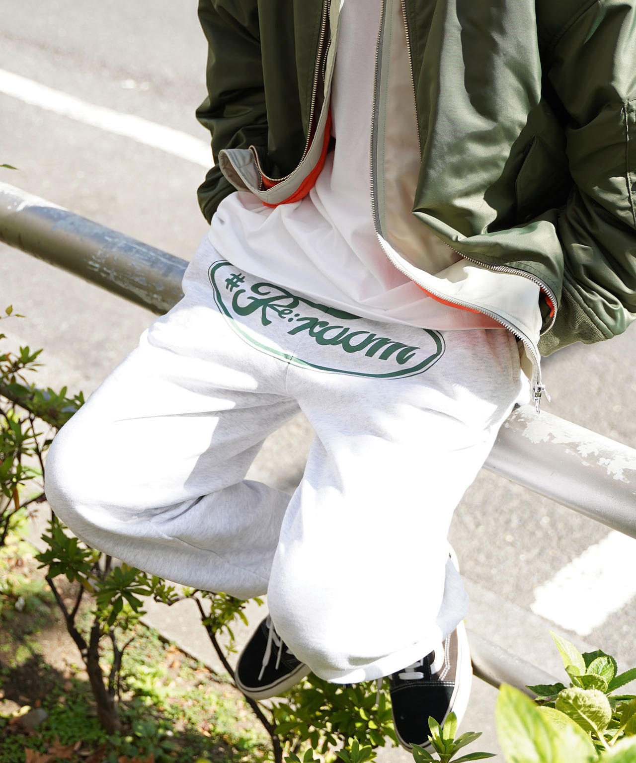 【#Re:room】BIG LOGO PRINT WIDE SWEAT PANTS［REP234］