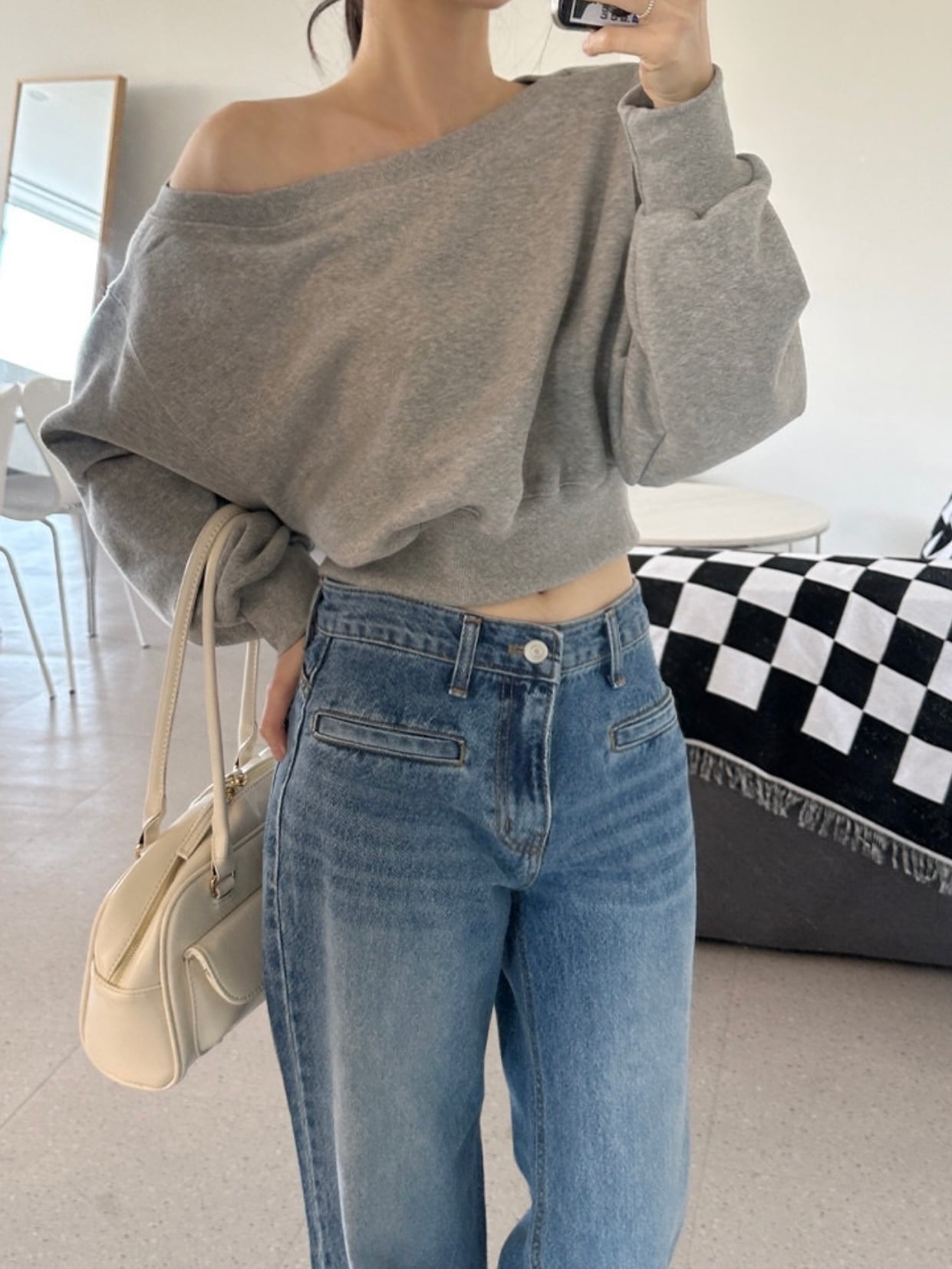 オフショルクロップドスウェット.1388