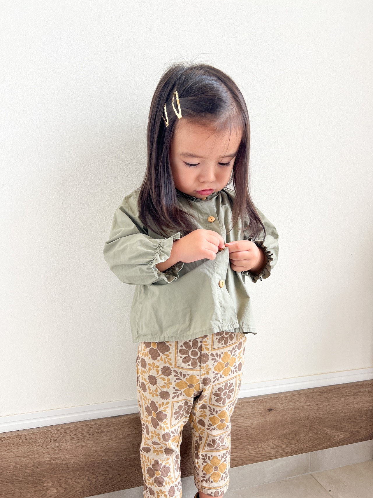 《即納》モックネックシャツ