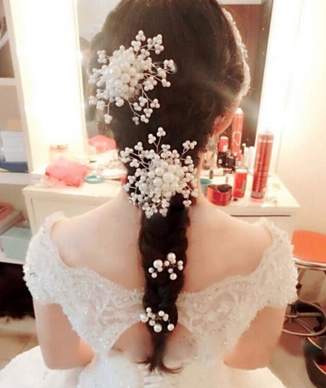 【光舞う～ヘッドドレス】ヘアアクセサリー　結婚式　小物　髪飾り　カチューシャ　ヘアバンド　髪留め