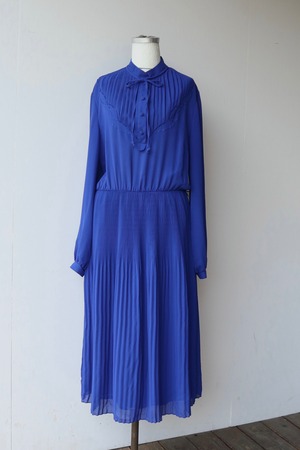 70s-80s blue sheer pleats one-piece