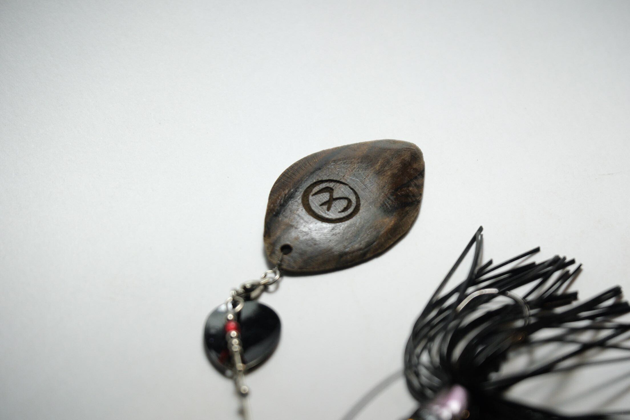 スピナーベイト用の黒檀ブレード