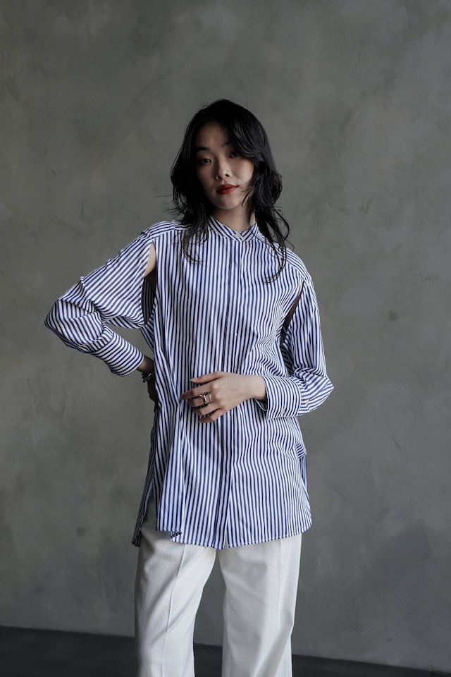 SLIT COLLARLESS STRIPED SHIRT【CA3S-T401】