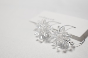 usomuso/クリア ルリタマアザミ フープピアス