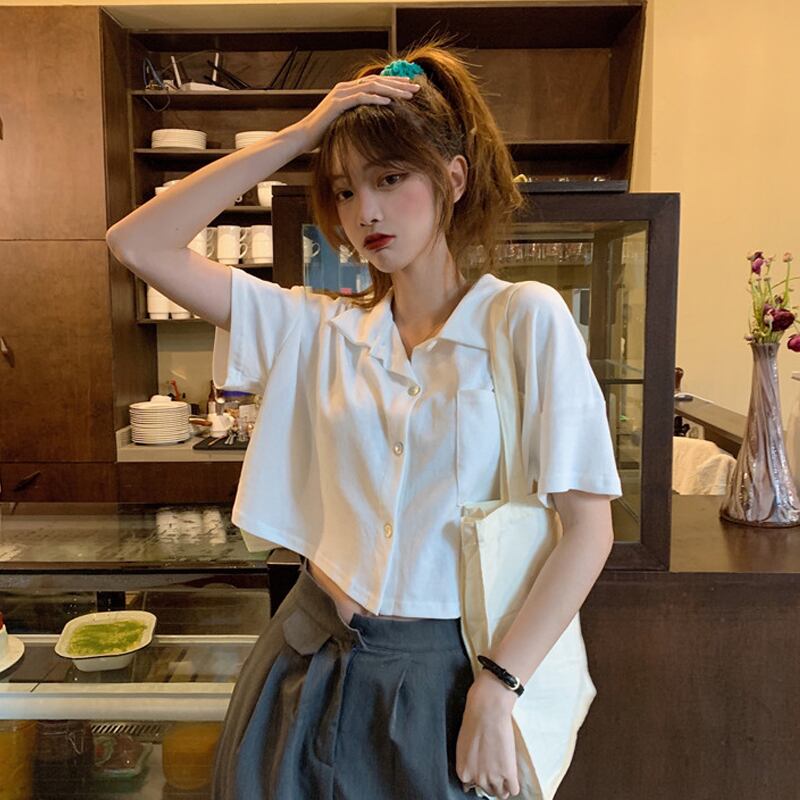 ホワイトショートシャツ オータムルーズトップス 秋物 試着室51665643756