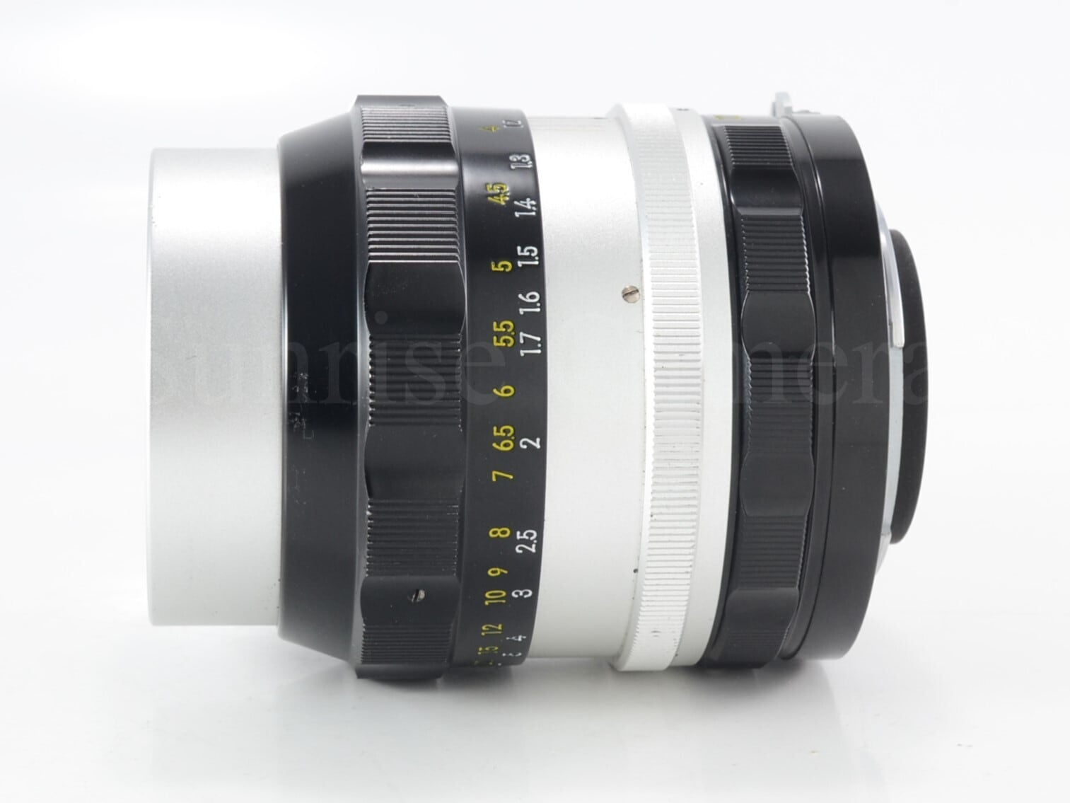 Nikon 非Ai Nikkor-P Auto 105mm F2.5 ニコン（60266） | サンライズ