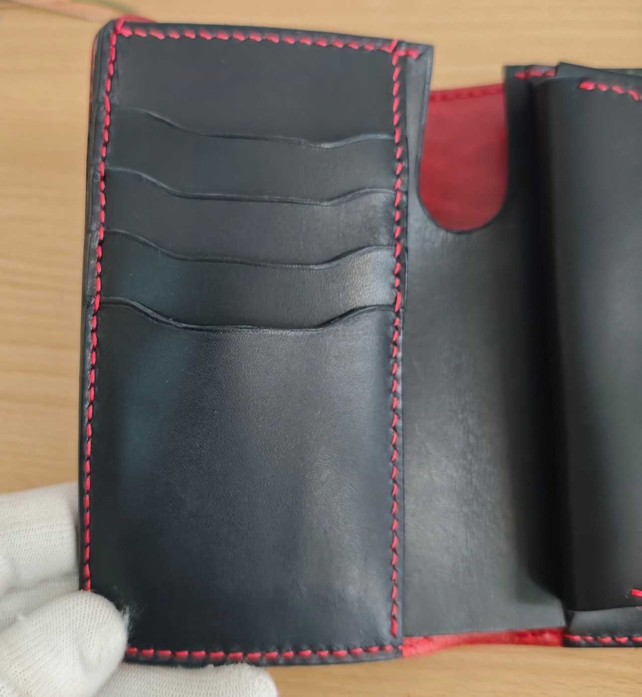 【プレミアムウォレット】ルガトショルダーのバイカーズミドルウォレット【Rosso Nero】の画像10