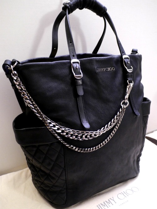 美品22万★JIMMY CHOO ジミーチュウ BLARE 男女可 2way 3連チェーン キルティングレザー トート バッグ 黒★ 3連チェーンのバイカーライン