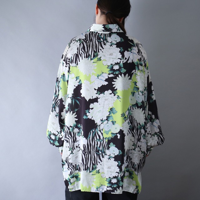 beautiful flower art pattern over silhouette fry-front minimal design shirt
