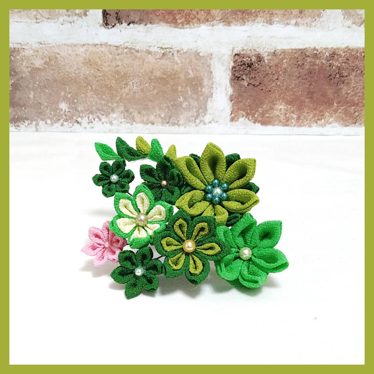 つまみ細工 髪飾り グリーンミックスフラワーコーム グリーン 緑 抹茶