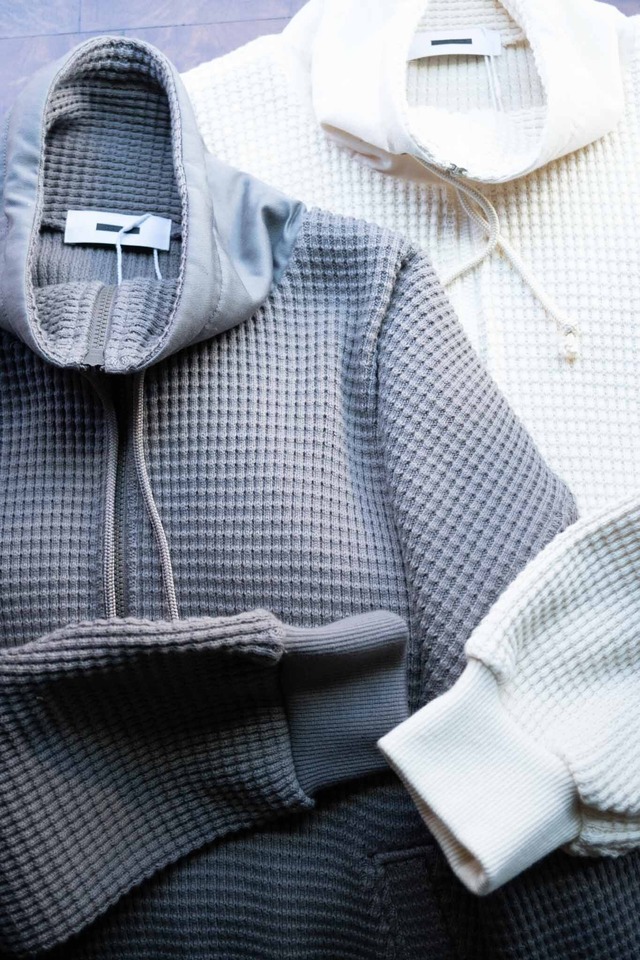 REVERBARATE /  STAND COLLAR JUMPER   (221104)