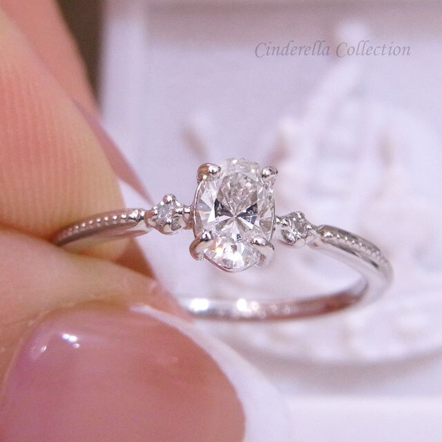 大特価★Pt900天然ダイヤモンド★一粒華奢シリーズ星OVミル打ちアームリング