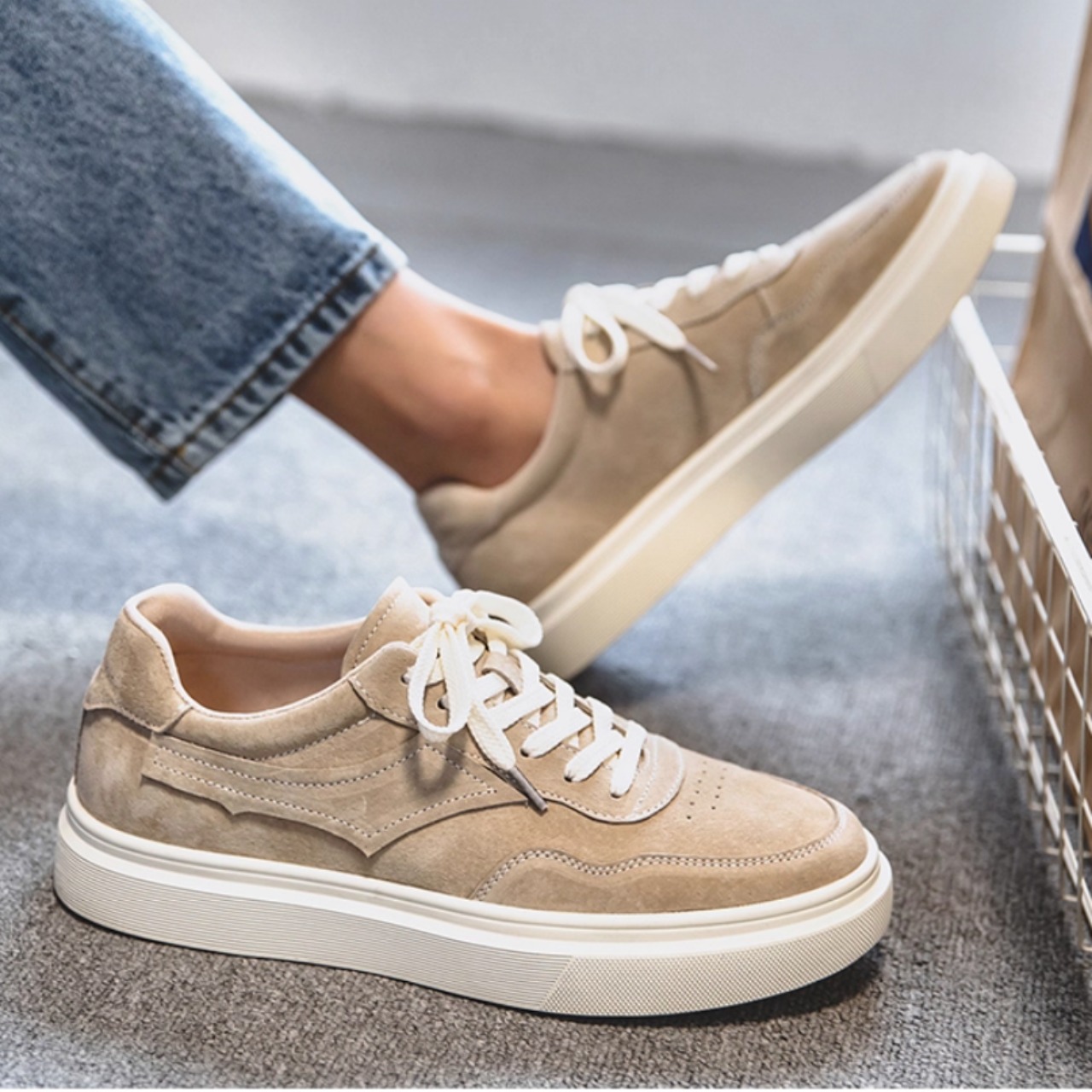 ラウンドトゥ ローカット スニーカー af0220